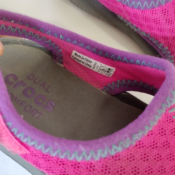 Crocs Magenta Swift water Sandal Size 10 - Picture 11 of 11